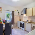 Family Friendly House With A Swimming Pool Vinez, Labin - 22240 Nyaraló Vinež